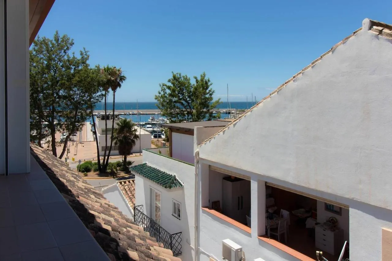 Room In Guest Room - Private Room In The Fishing Port Of Marbella Espanha