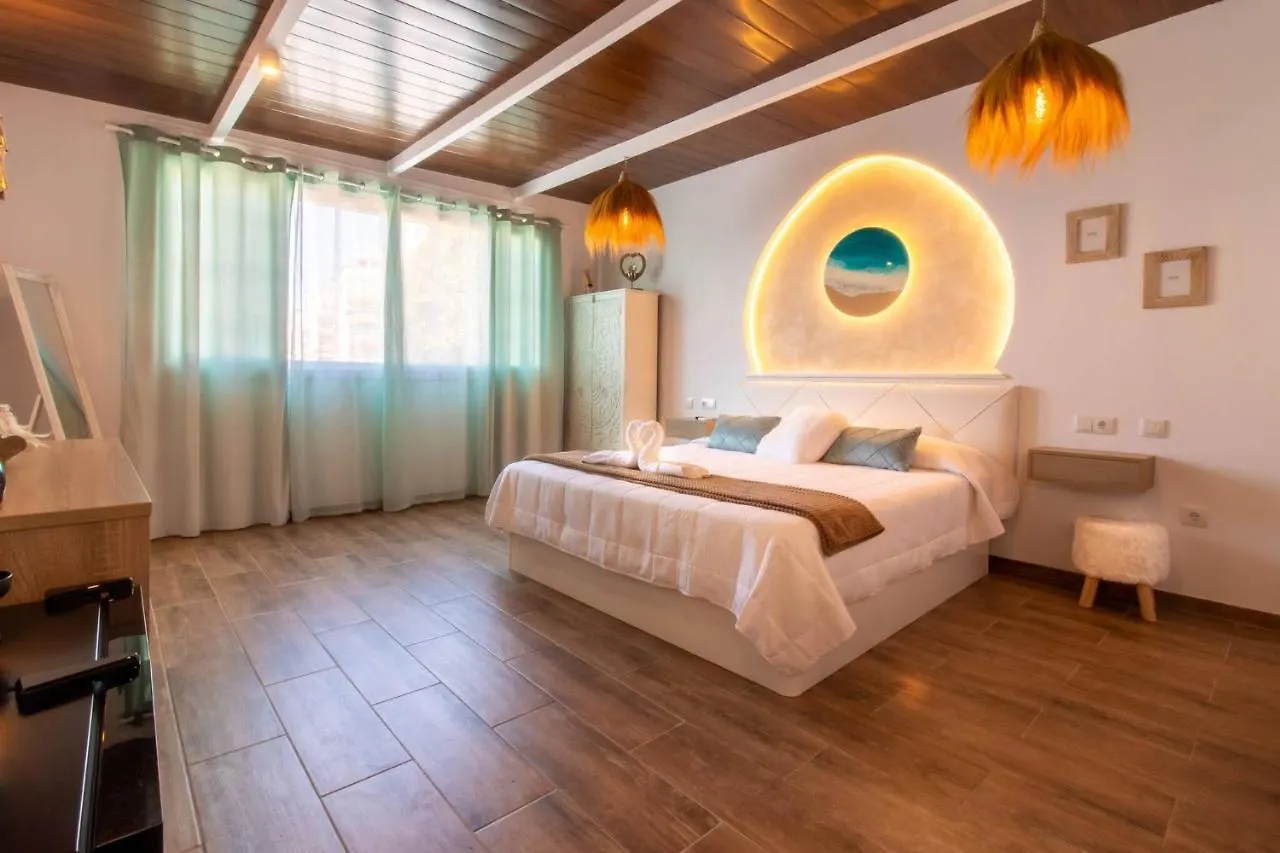 Room In Guest Room - Private Room In The Fishing Port Of Marbella Casa de hóspedes