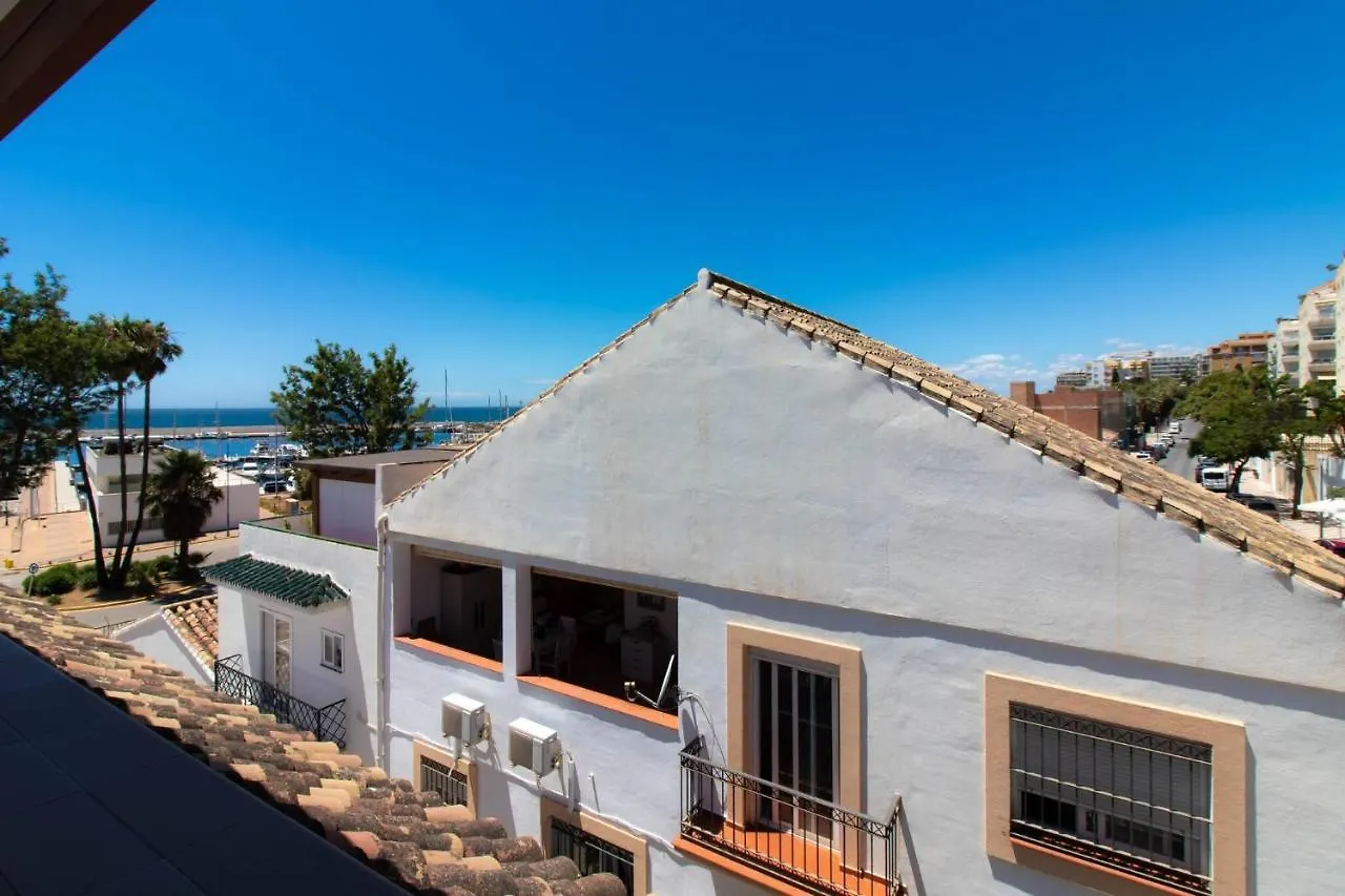 בית הארחה Room In Guest Room - Private Room In The Fishing Port Of מארבלה